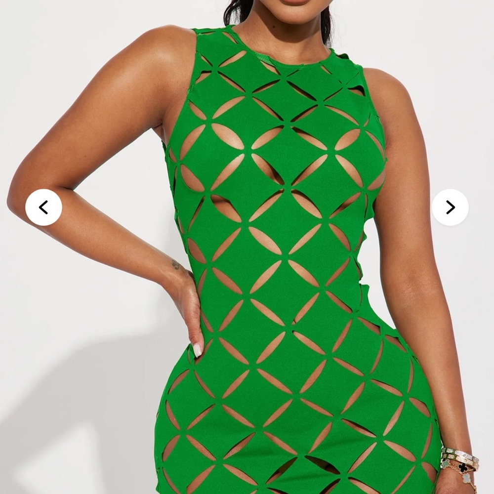 On Running Vivid Green Cutout Backless Maxi Gown - Picture 2 of 6